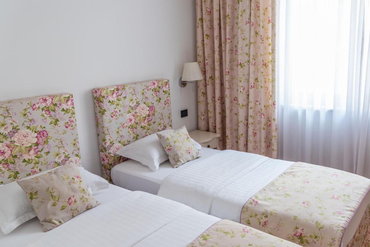 Grace Hotel 4*